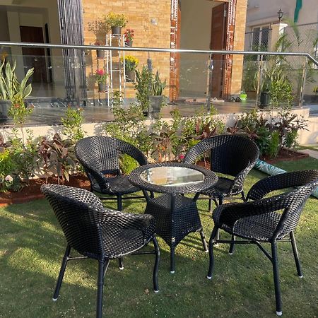Lavish Villa - 3 Bhk Pool With Lawn Lonavala Eksteriør billede
