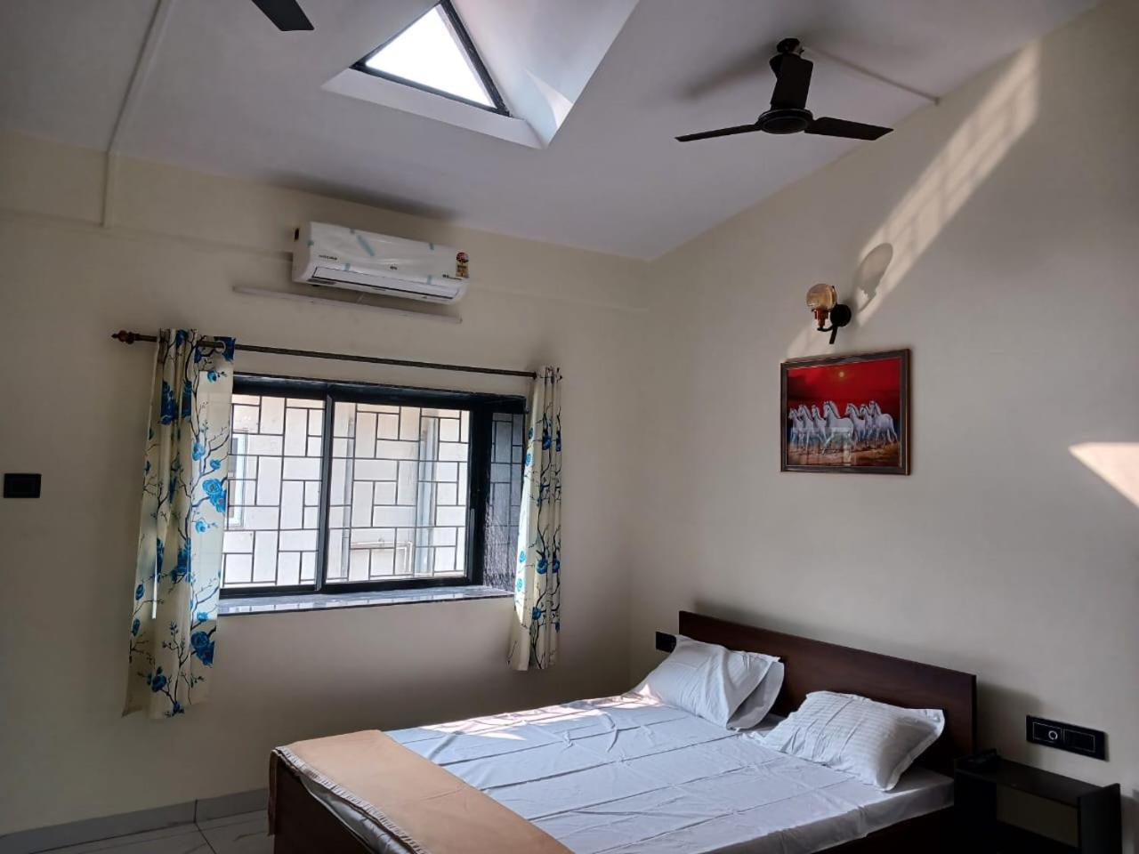 Lavish Villa - 3 Bhk Pool With Lawn Lonavala Eksteriør billede